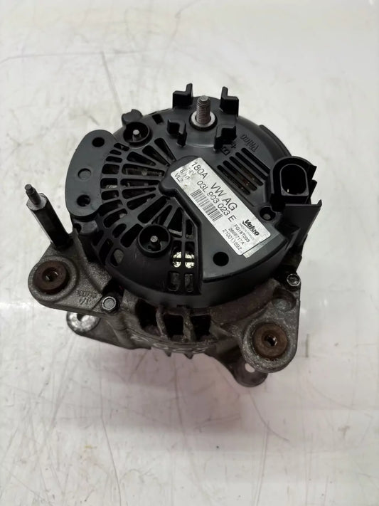 Alternador Volkswagen Golf VI Passat 2.0 TDI CBDC CBD 03L903023E