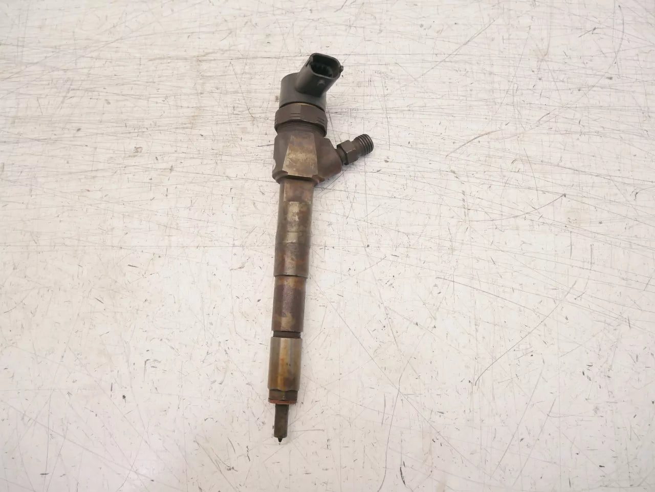 Inyector Fiat Doblo 1.6 D Multijet 198A3000 878Z617AA 0445110524
