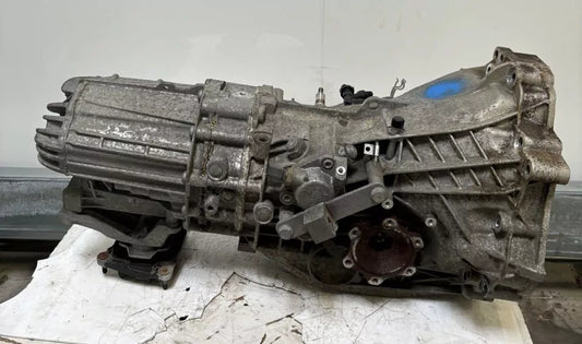 Caja de cambios Caja de cambios manual Audi A5 A6 2.0 TDI CAGB JWS 6 velocidades 01X300044P