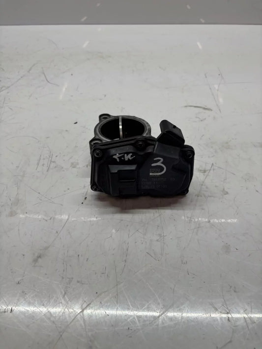 Mariposa BMW Serie 1 F20 F21 2.0 118d d N47D20C N47 7810752