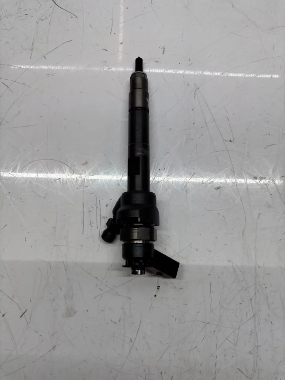 Inyector boquilla de inyección BMW Serie 1 F20 F21 2.0 118d d N47D20C N47 7798446