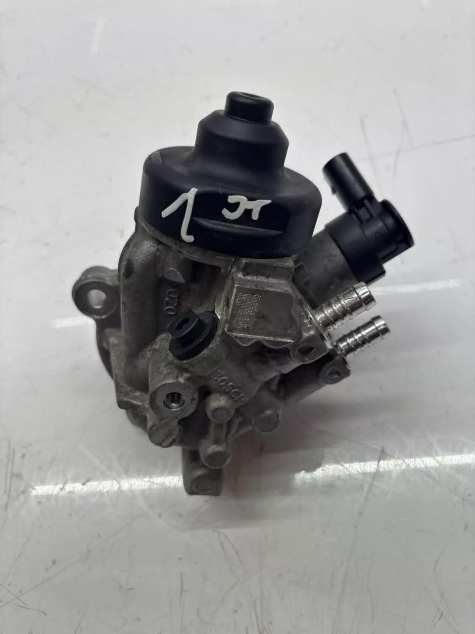Bomba de alta presión Toyota BMW Avensis 1.6 D4-D 1WW N47 0445010756 22100WA030