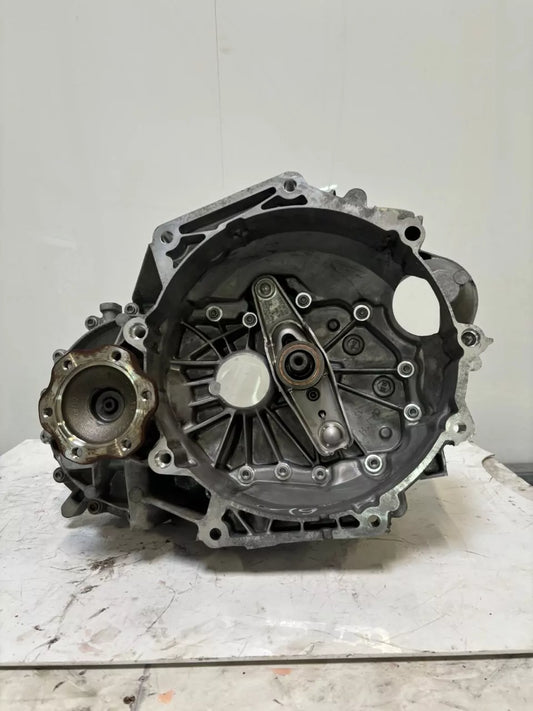 Caja de cambios manual Audi Seat Skoda A3 1.0 TSI CHZD CHZ SEE 6 velocidades 0AJ300042R