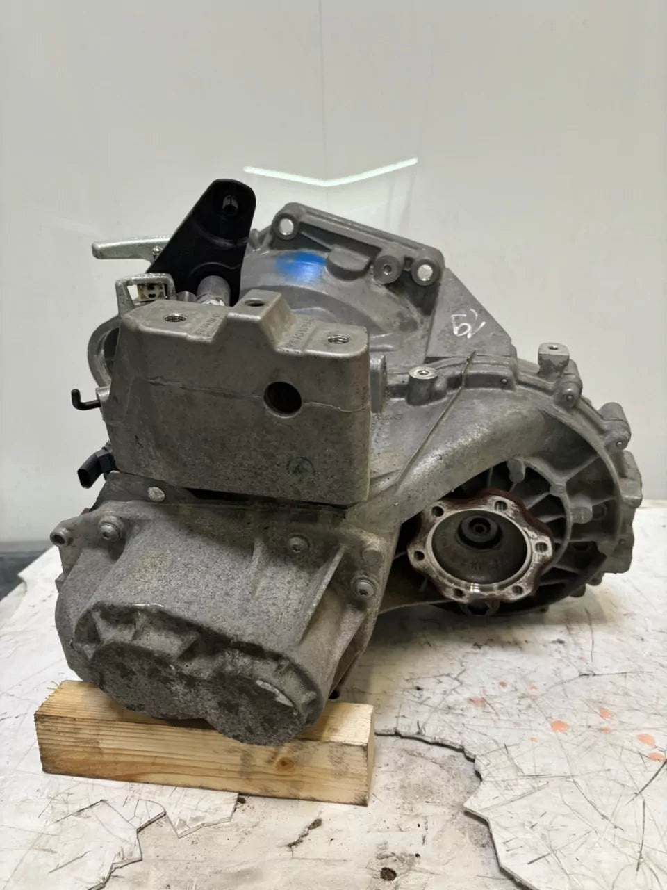 Caja de cambios manual Audi Seat Skoda A3 1.0 TSI CHZD CHZ SEE 6 velocidades 0AJ300042R