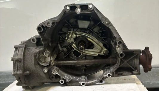 Caja de cambios manual Audi A4 B8 A6 C6 4F 2.0 TDI CAGB CAG LLM 6 velocidades 0B1300027L