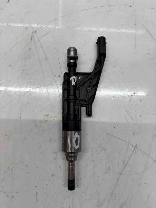 Inyector boquilla de inyección BMW Serie 5 G30 G31 3.0 540 i B58B30A B58 0261500484