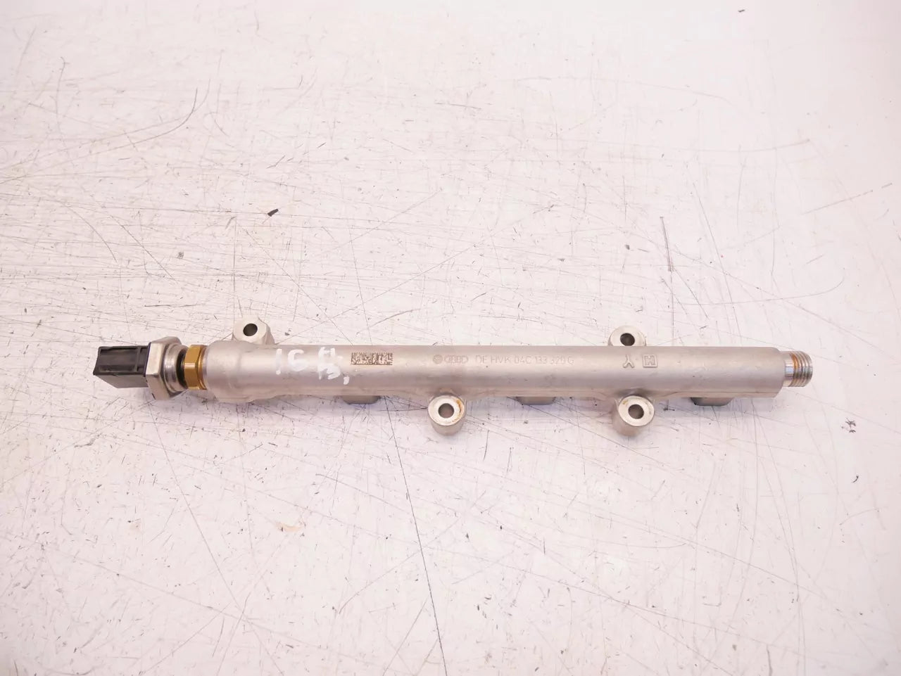 Rampa inyectora Audi Seat A1 Ibiza 1.0 TSI gasolina DKRF DKR 04C133320G