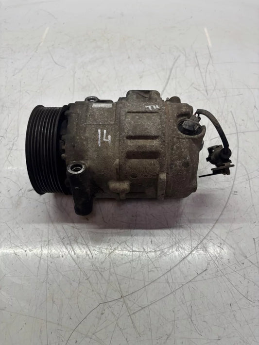 Compresor de aire acondicionado Land Rover 2.7 TD 4x4 276DT AJD LR019132 8H22-19D623-CA