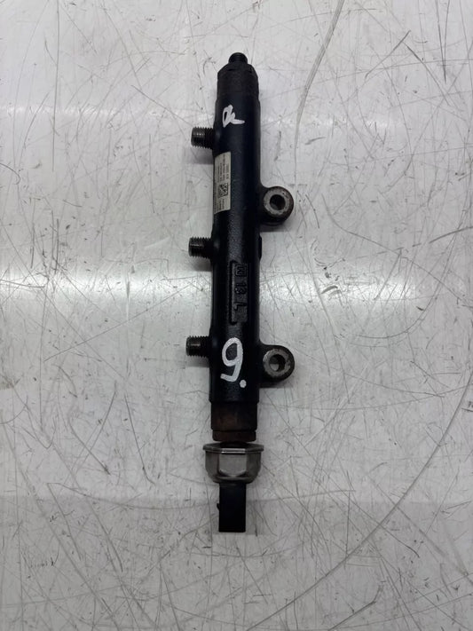 Tubo de raíl Land Rover 2.7 TD 4x4 276DT AJD 7H2Q-9D280-CD