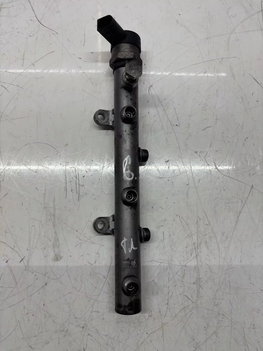 Tubo de raíl Audi A4 B8 3.0 TDI Quattro CAPA CAP 059130090AJ