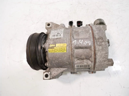 Compresor de aire acondicionado Volvo V70 2.4 D D5244T5 8708581