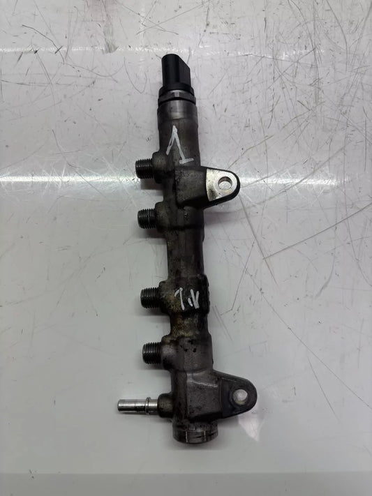 Tubo de raíl BMW Serie 1 F20 F21 1.5 d 116d B37D15A B37 8511629
