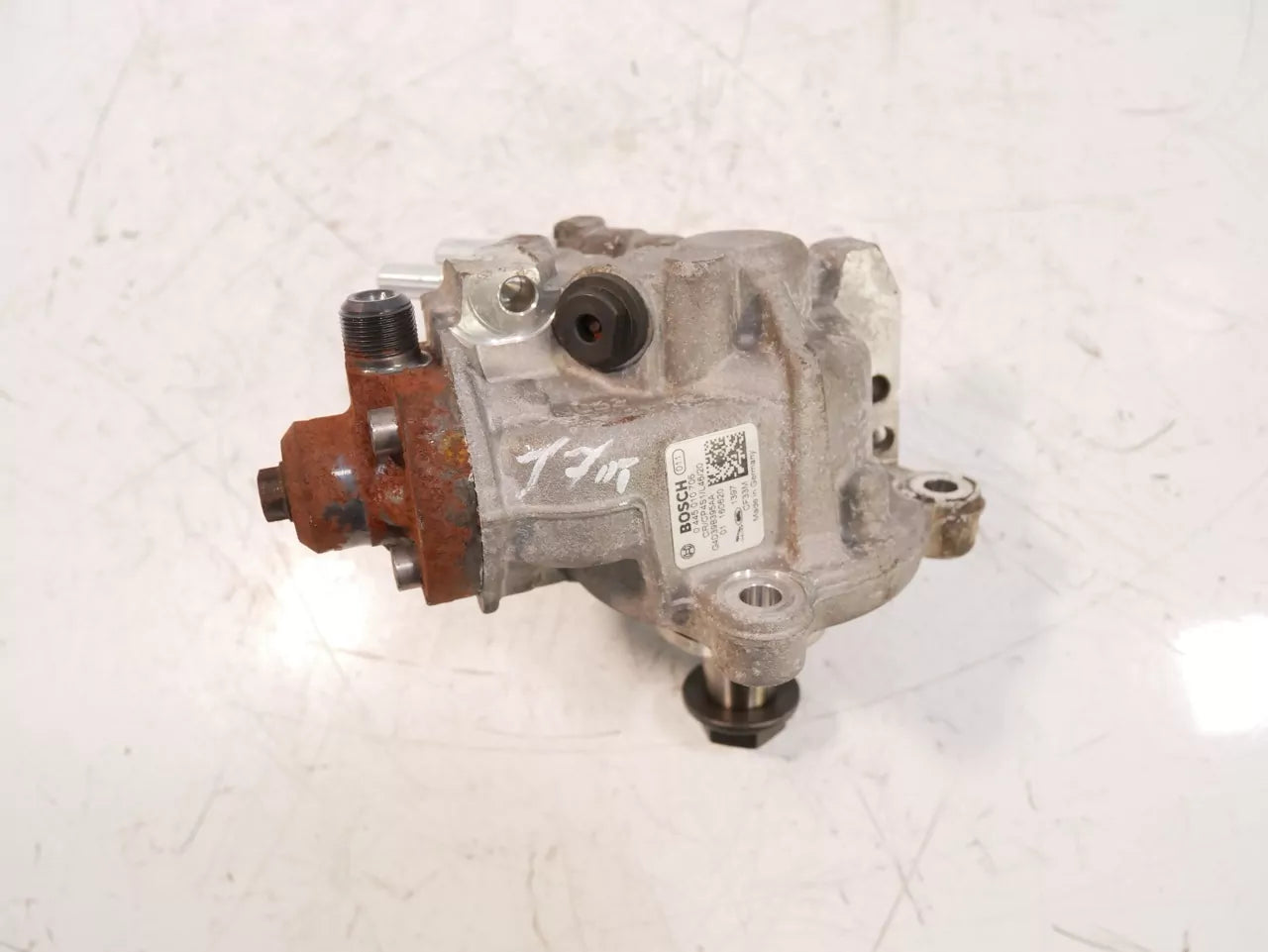 Bomba de alta presión Jaguar F-Pace X761 2.0 TD4 204DTD AJ20D4 G4D3-9B395-AA