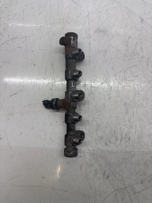 Tubo de raíl Nissan Opel Renault 2.3 dCi LWL M9T M9T870 0445214258