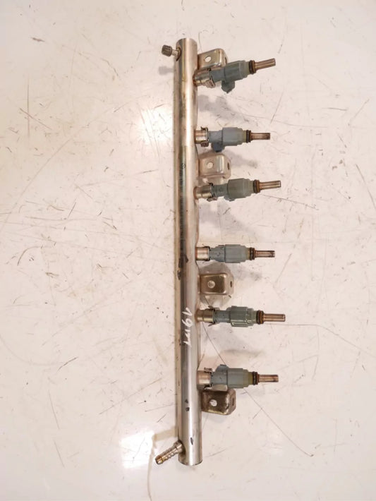 Rampa inyectora Volkswagen Touareg 7L 3.2 V6 BMX 022133315J