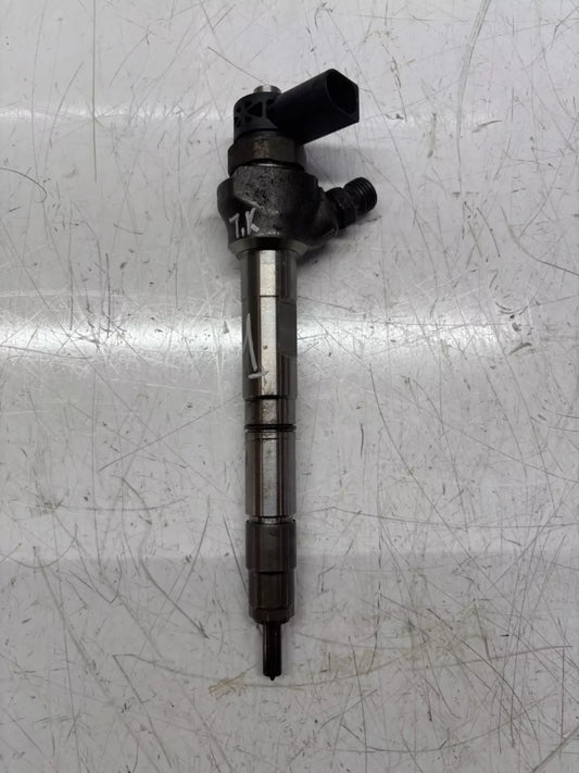 Boquilla de inyección Audi A6 C7 2.0 TDI DDDA DDD 04L130277AE