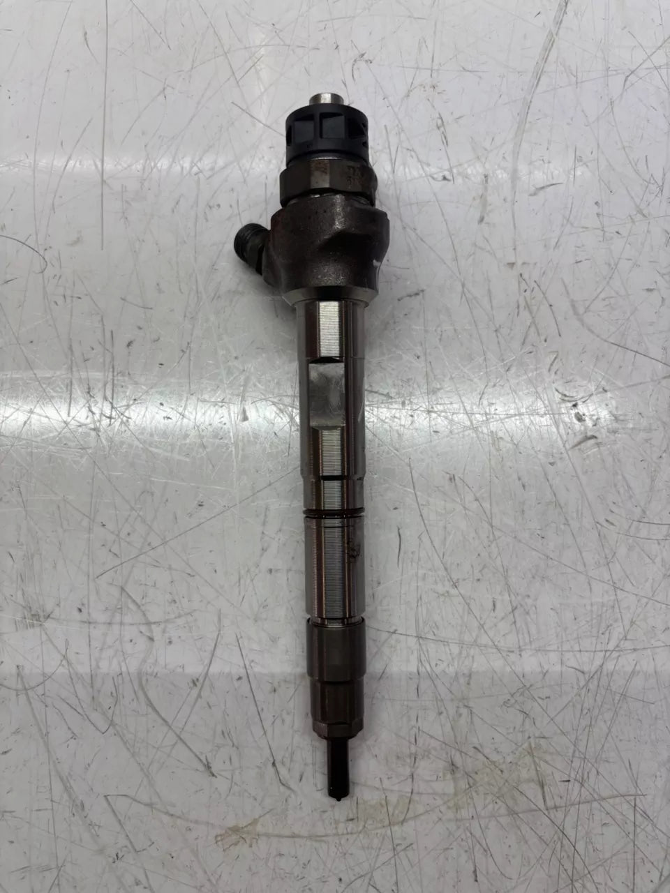 Boquilla de inyección Audi A6 C7 2.0 TDI DDDA DDD 04L130277AE