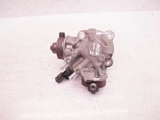 Bomba de alta presión Audi A6 A7 Q5 3.0 TDI CVU CVUB CVUA 059130755CC 0445010691
