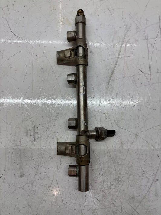 Rampa inyectora Audi A4 B9 A5 2.0 35 TFSI DLVB DLV 06L133317E