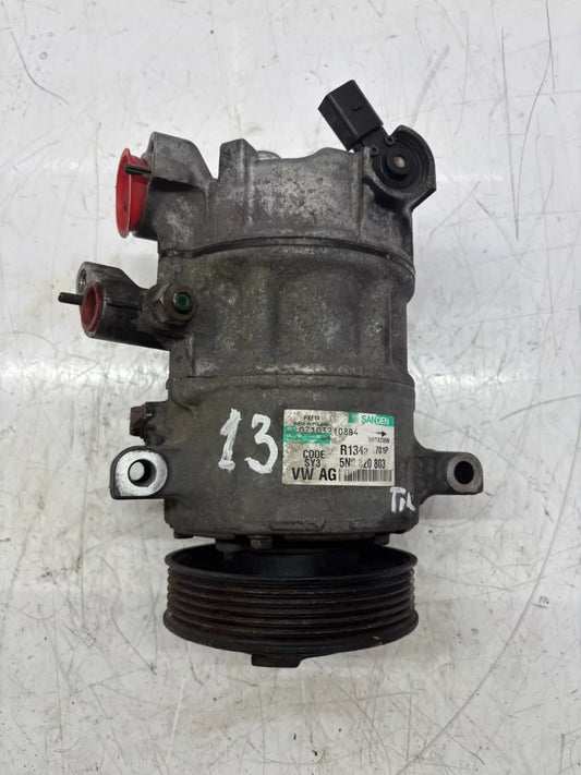 Compresor de aire acondicionado Audi Volkswagen Golf Passat 2.0 TDI CBAB CBA 5N0820803