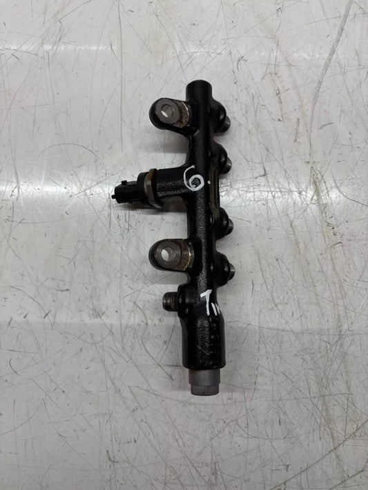 Tubo de raíl Nissan Dacia Renault 1.5 BlueHDI K9K872 K9K 1752100Q0H