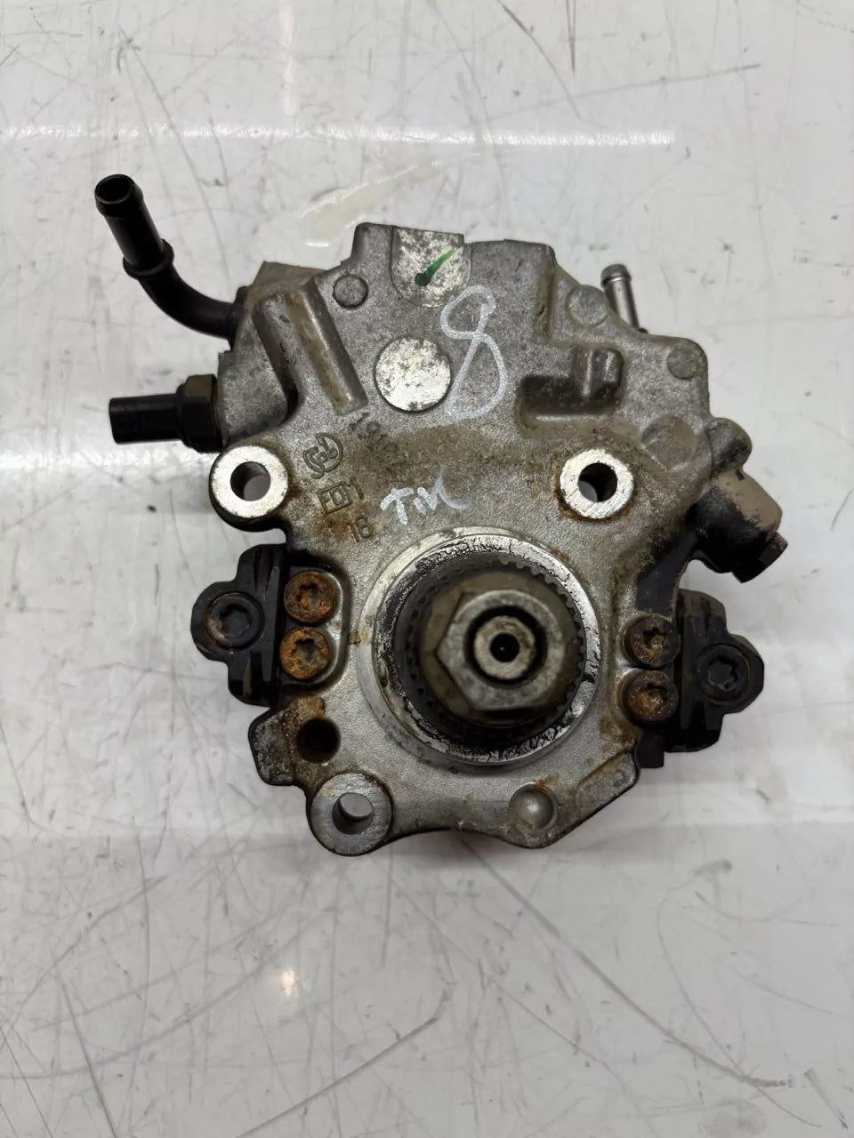 Bomba de alta presión Mercedes-Benz Clase C 2.2 CDI OM651.911 OM651 A6510701201