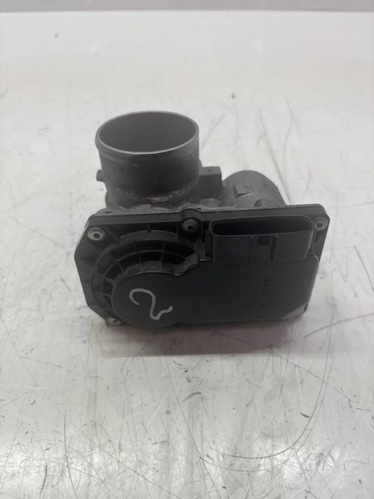 Mariposa Suzuki Swift MK5 V 1,4 Sport K14C 13400-52R40
