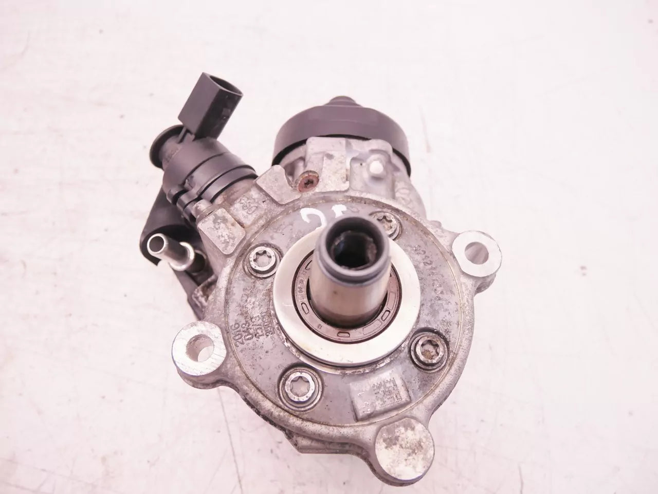 Bomba de alta presión BMW Serie 2 F45 F56 1.5 216 214 d B37C15A B37C15U0 8511626