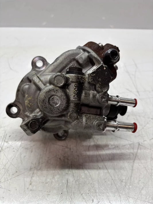 Bomba de alta presión Jaguar XF II X260 2.0 D 204DTD AJ204D G4D3-9B395-AA