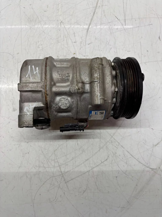 Compresor de aire acondicionado MG HS MKI 1.5 T 15E4E 10558279