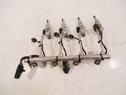 Riel inyector MG HS AS23 1.5 Hybrid 15E4E 10764069