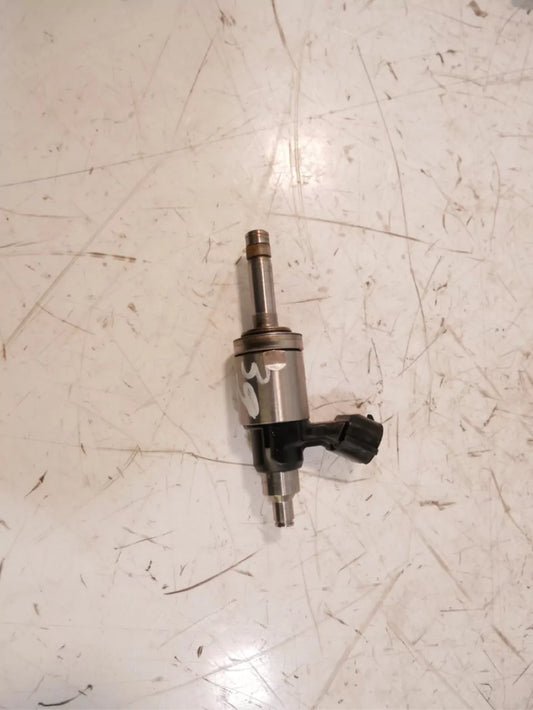 Boquilla inyector de combustible Toyota GR86 GR 86 Coupe 2,4 FA24D FA24 16611AB110