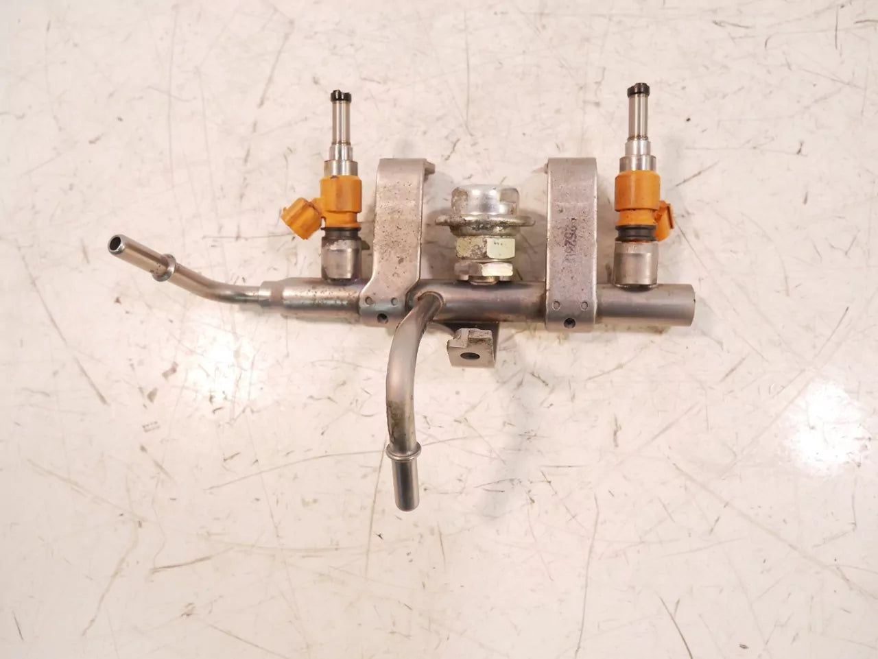 Riel inyector Toyota GR86 GR Coupe 2.4 FA24D FA24 2525U