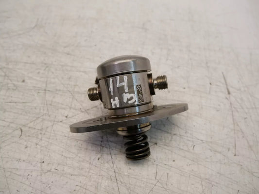 Bomba de combustible BMW Serie 6 G32 2.0 630 i 630i B48B20B B48 8631642