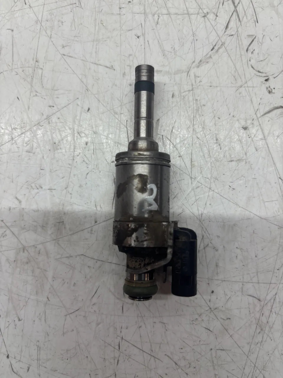 Inyector Volvo XC40 1.5 T3 B3154T2 32208203