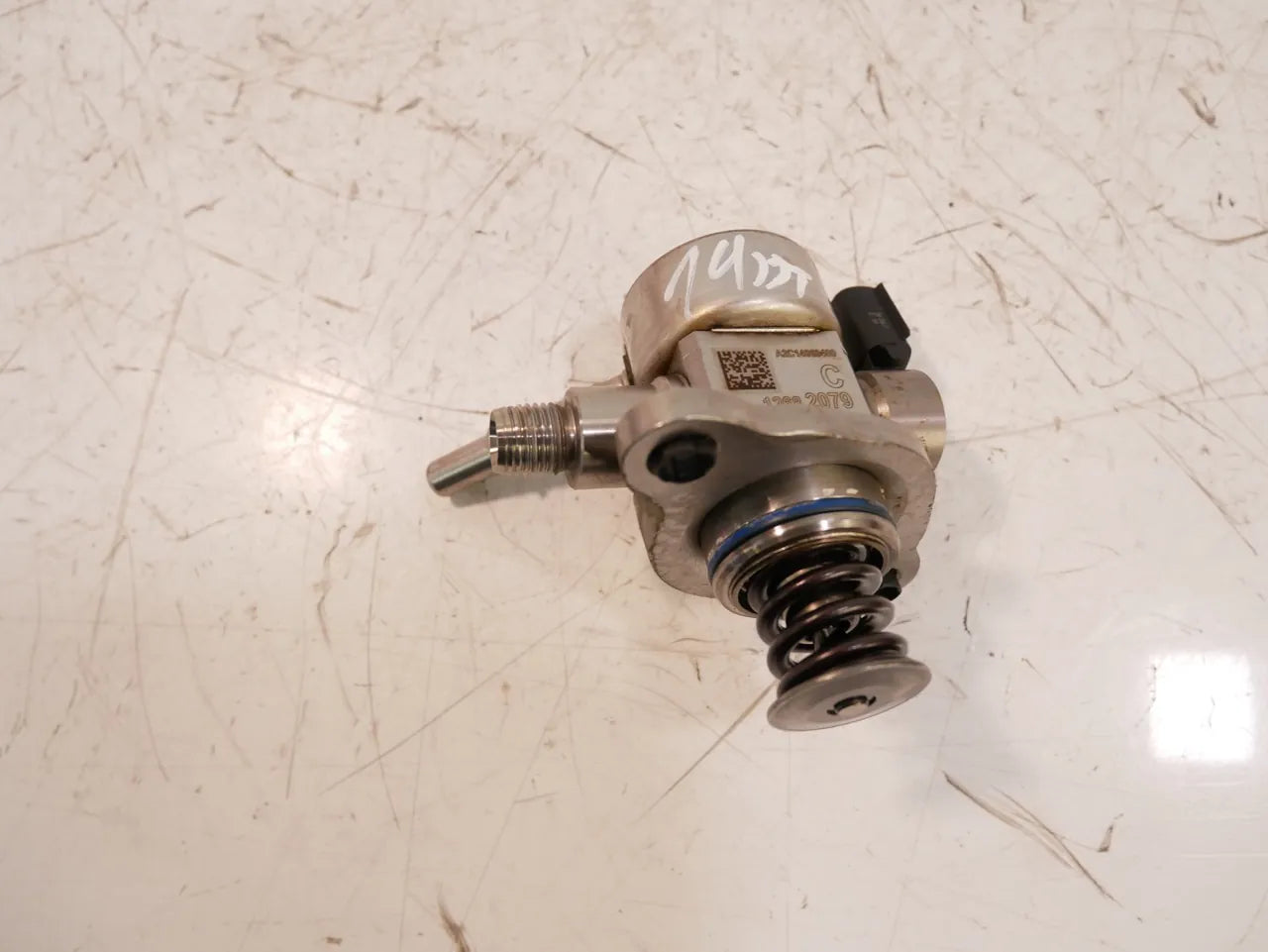 Bomba de combustible Opel Adam Astra Corsa 1.0 B10XFL LE1 12682079