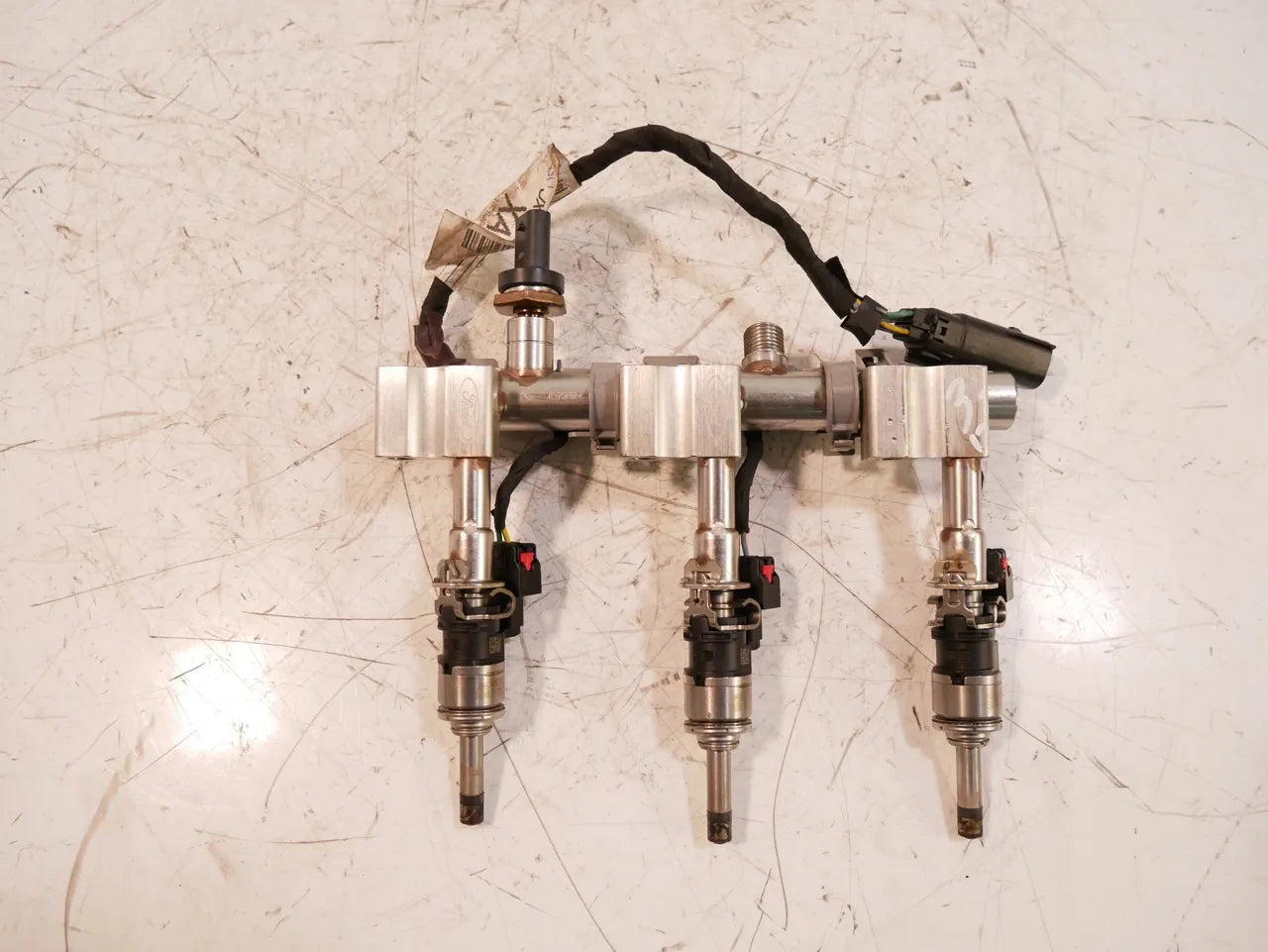 Rampa inyectora Ford C-Max DXA Focus 1.0 EcoBoost B7DA H6BG-9D280-AA