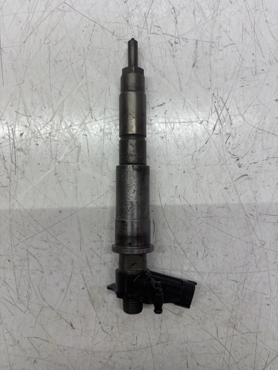 Inyector Nissan Qashqai JJ10E 2,0 dCi M9R832 M9R 1660000Q0A