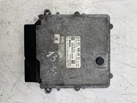 Unidad de control Mercedes-Benz 2.2 C300 BlueTEC Hybrid OM651.921 OM651 A6519006401