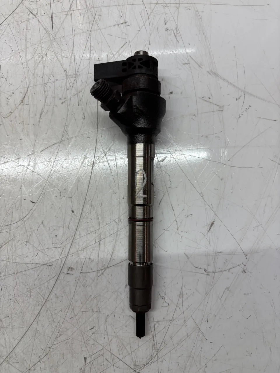 Inyector boquilla de inyección Volkswagen Caddy 2.0 TDI DFSD DFS 04L130277AC