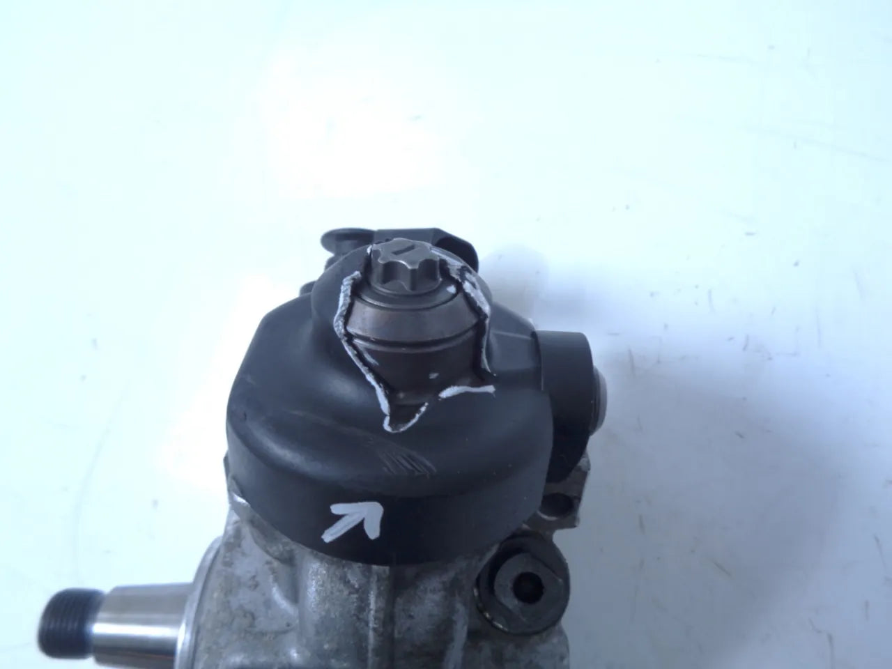Bomba de alta presión Volkswagen Transporter T5 T6 2.0 TDI CAAC CAA 03L130755J 0445010520