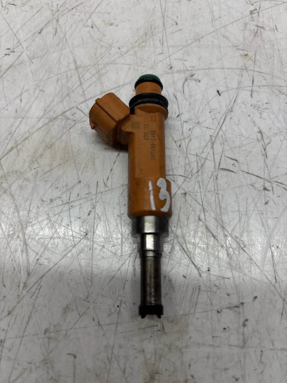 Inyector Suzuki SX4 S-Cross 1.6 gasolina M16A 15710-55L00