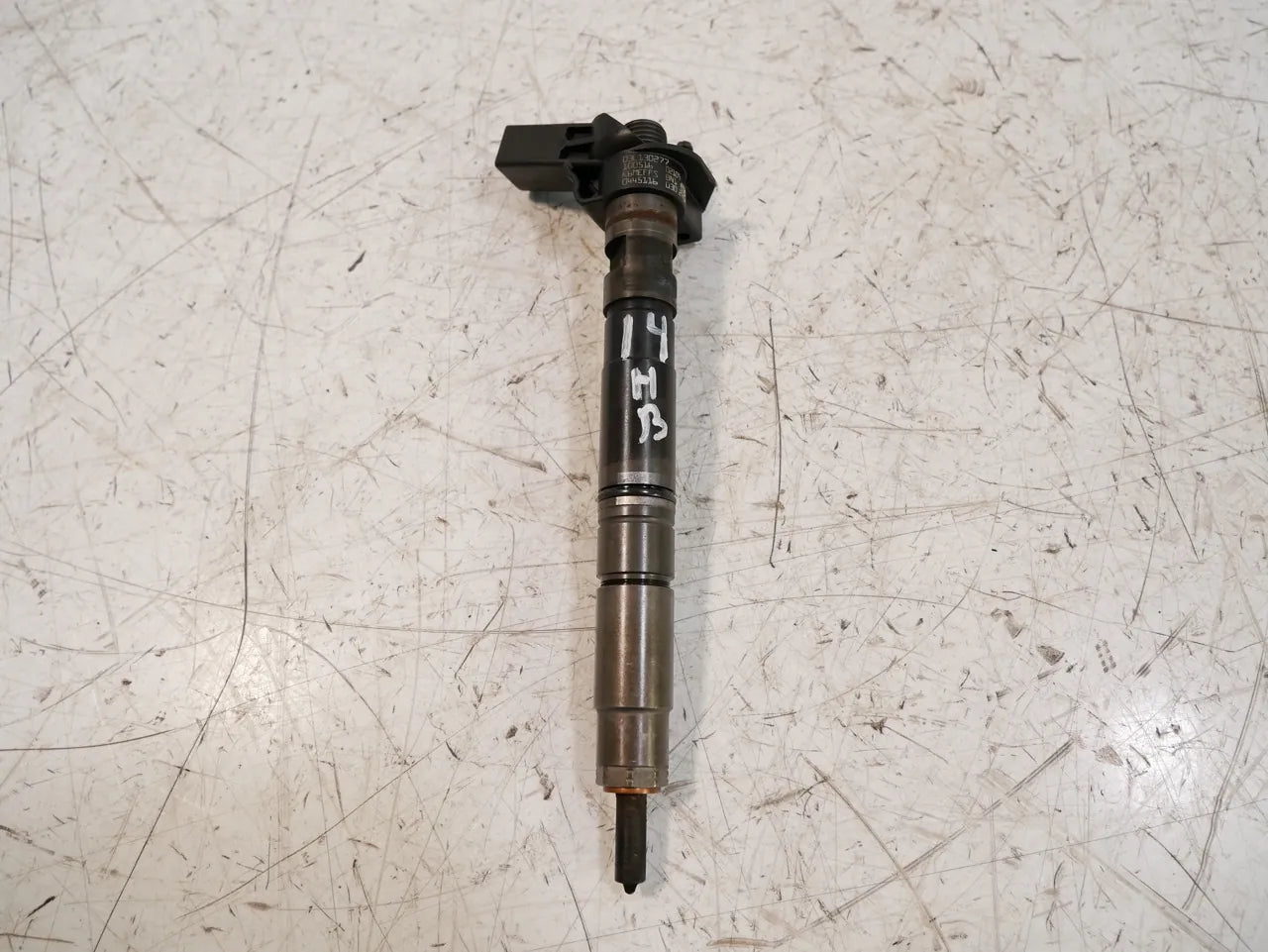 Boquilla de inyección Audi A5 A6 2.0 TDI CAHA CAH 03L130277