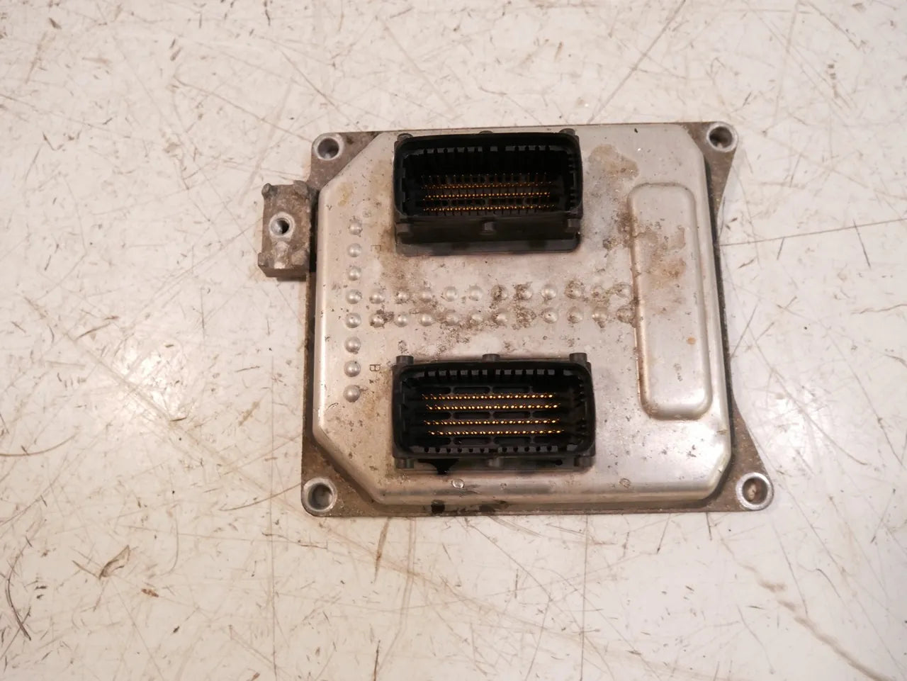 Unidad de control Opel Vauxhall Astra H 1.8 TwinTop Z18XER Z18 55564081