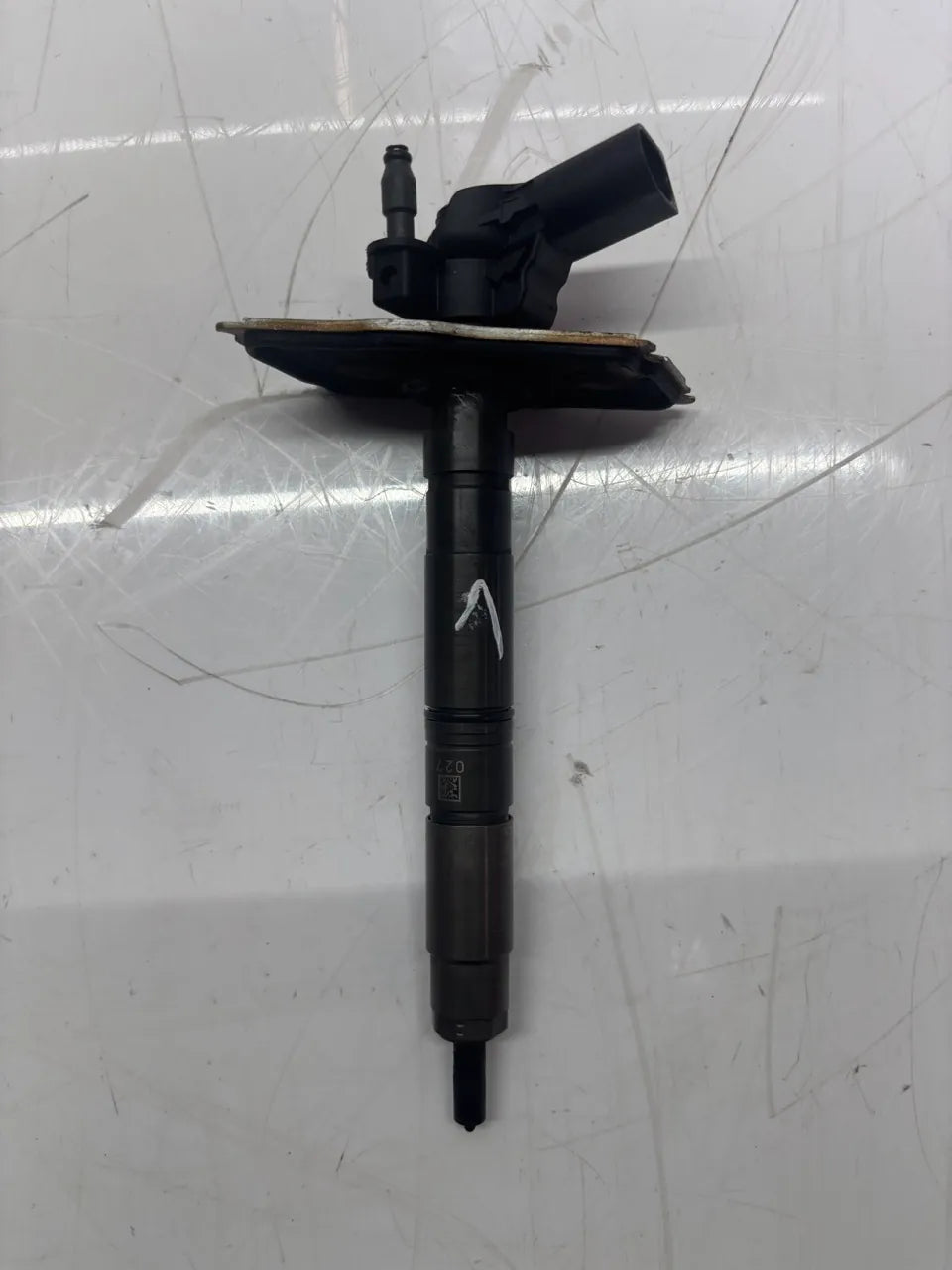 Inyector Audi Seat A4 A5 A6 Q5 Exeo 2.0 TDI CAHA CAH 03L130277