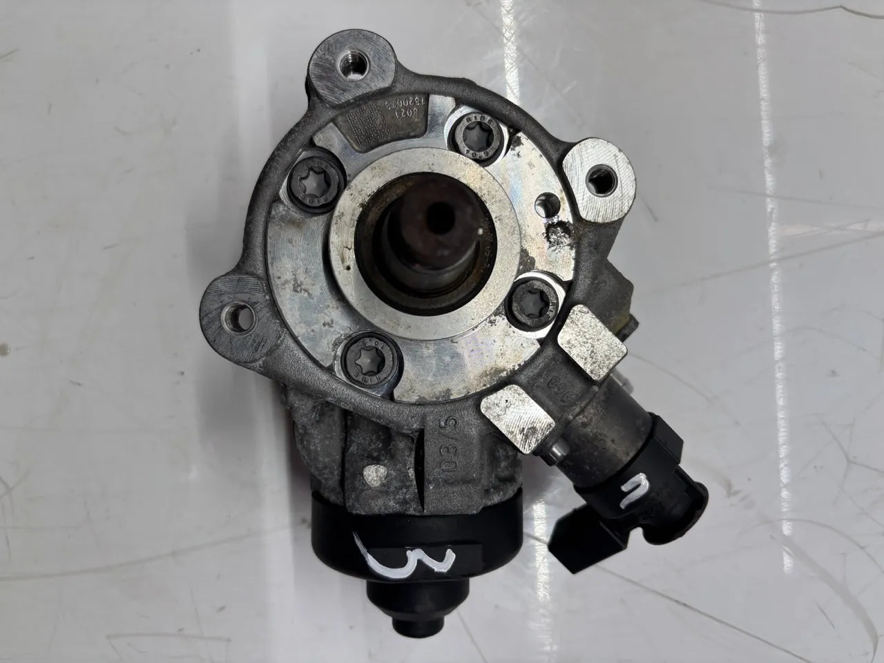 Bomba de alta presión Audi Seat A4 B8 A5 A6 C6 Q5 Exeo 2.0 TDI CAHA CAH 03L130755A