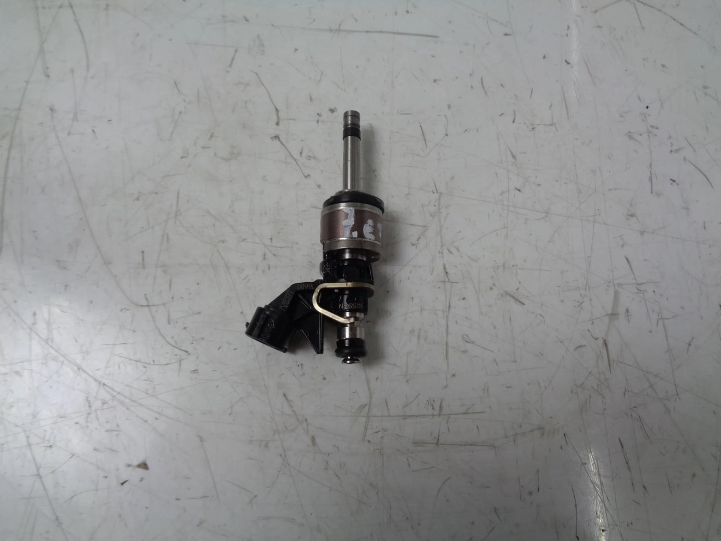 Inyector Nissan X-Trail T33 1.5 KR15DDT 20220516 0261500748