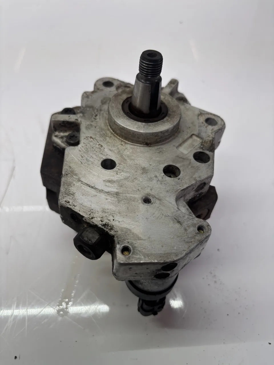 Bomba de alta presión Opel Vivaro A 1.9 dCi F9Q762 F9Q L07 0445010075