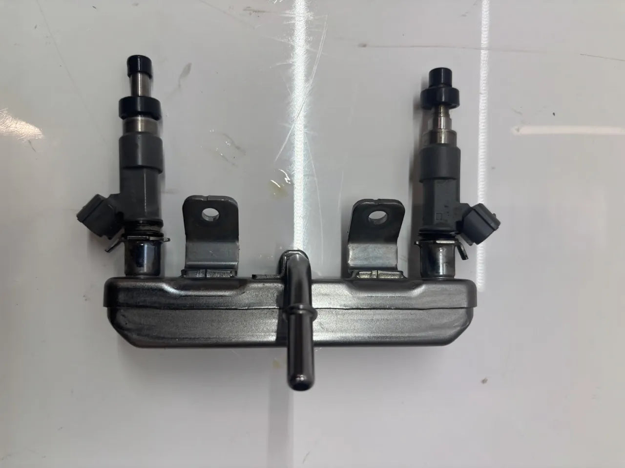 Barra de inyectores Subaru Outback 2.5 AWD gasolina FB25 17536AA521