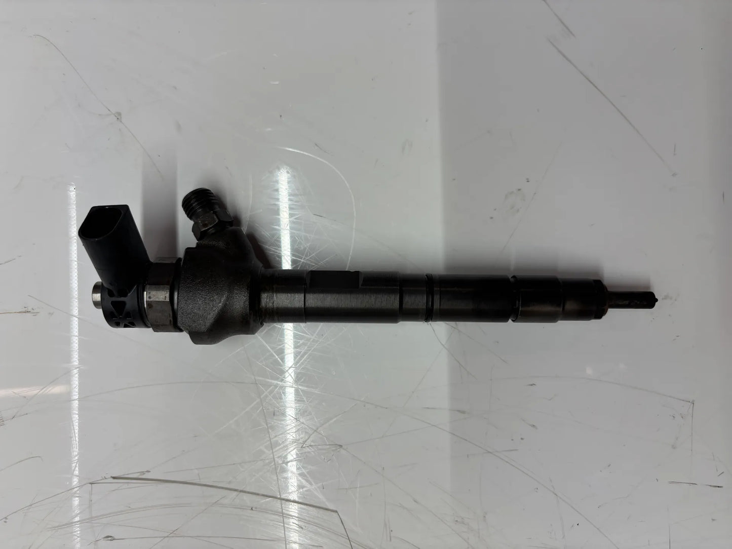 Inyector boquilla de inyección Audi Seat Q5 Exeo 2.0 TDI CGLB CGL 03L130277J